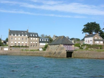 Bienvenue 7 L'immeuble et le moulin